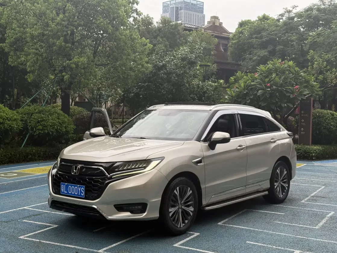 Honda UR-V