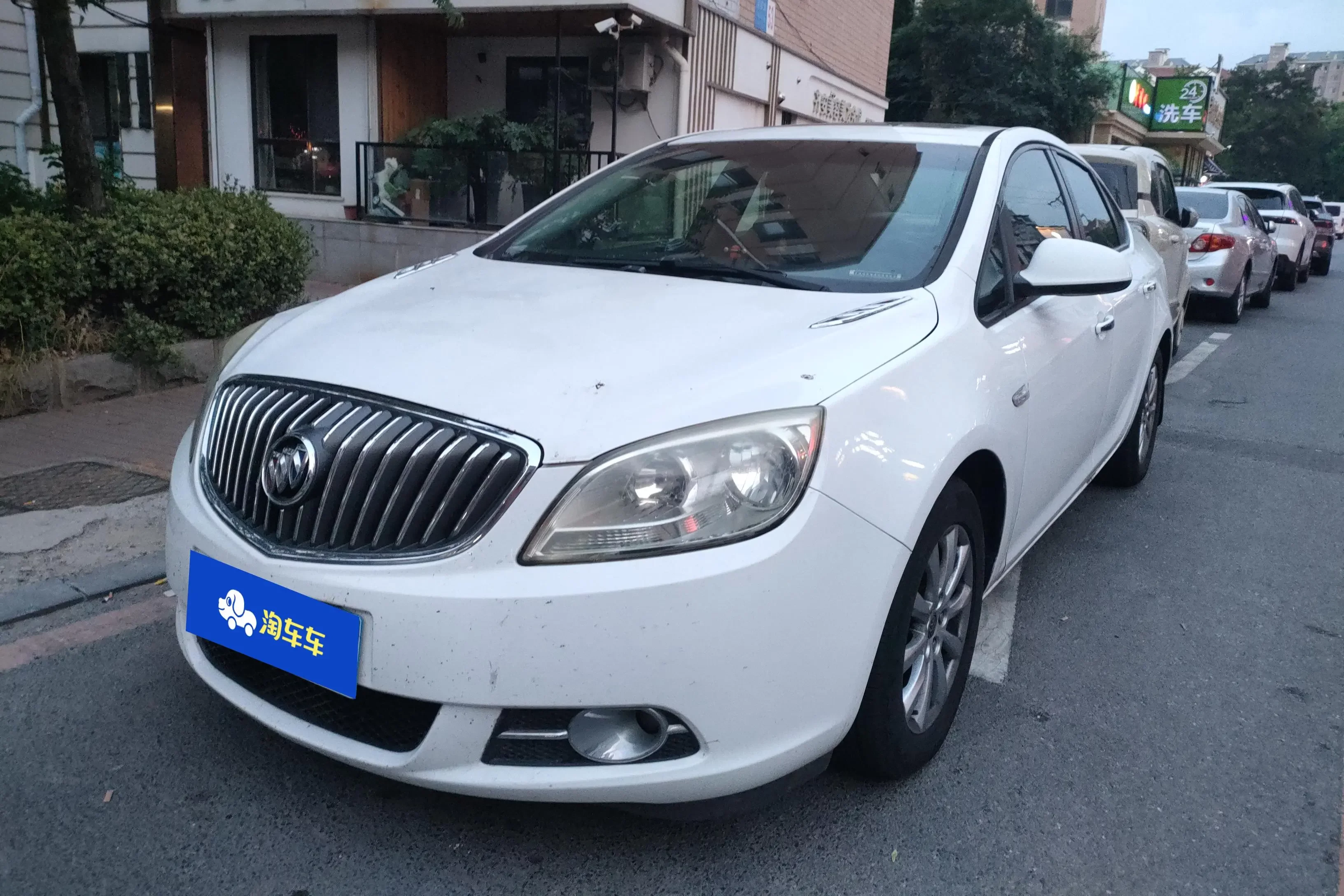 Buick Yinglang