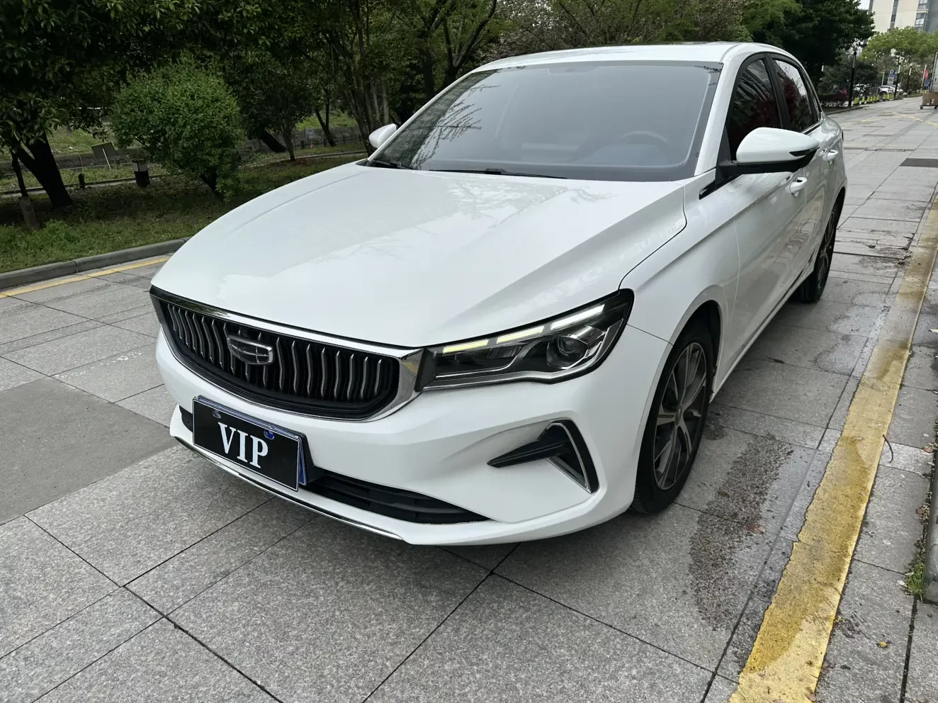 Geely emgrand