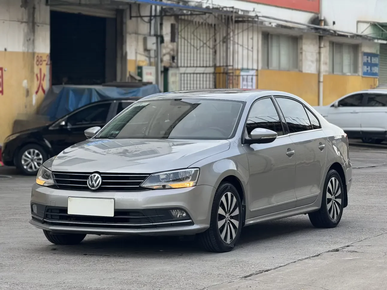 Volkswagen Sagitar
