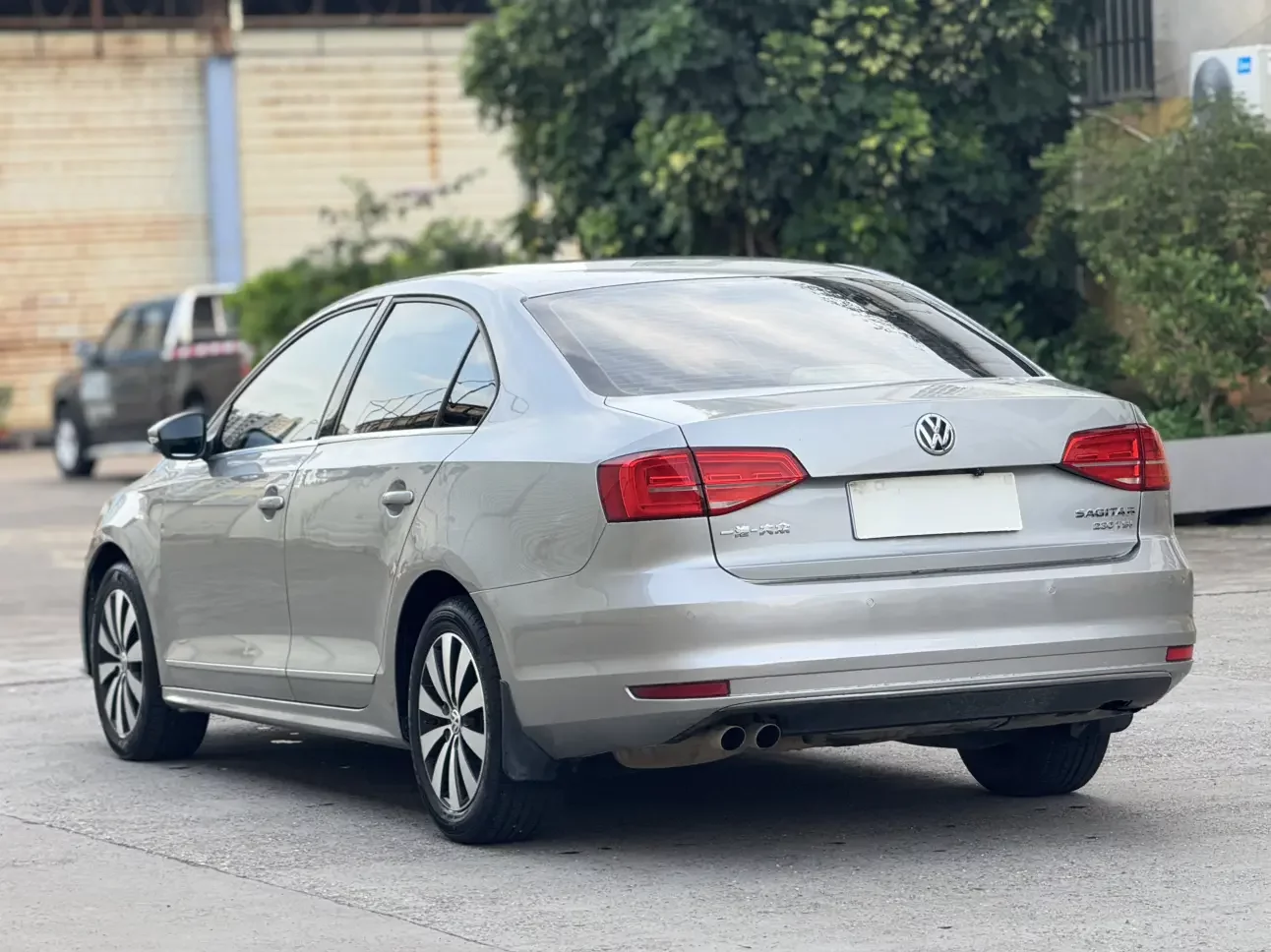 Volkswagen Sagitar