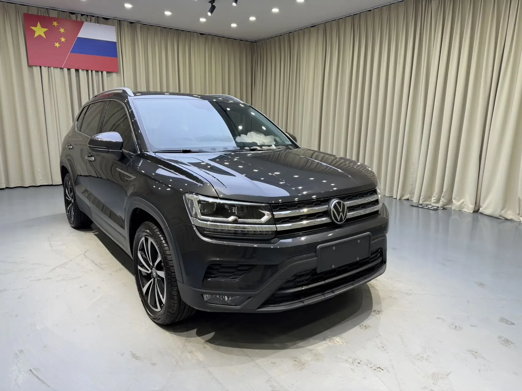Volkswagen Tharu