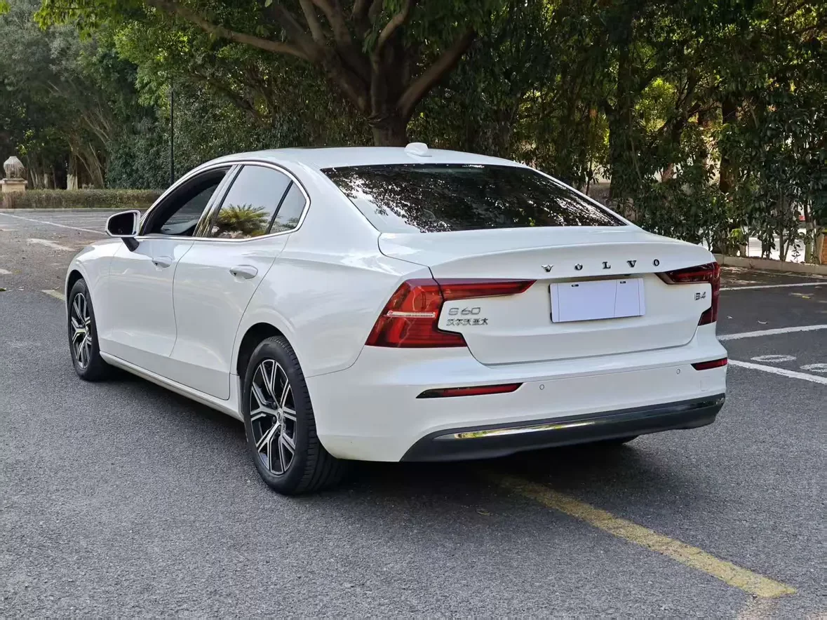 Volvo S60