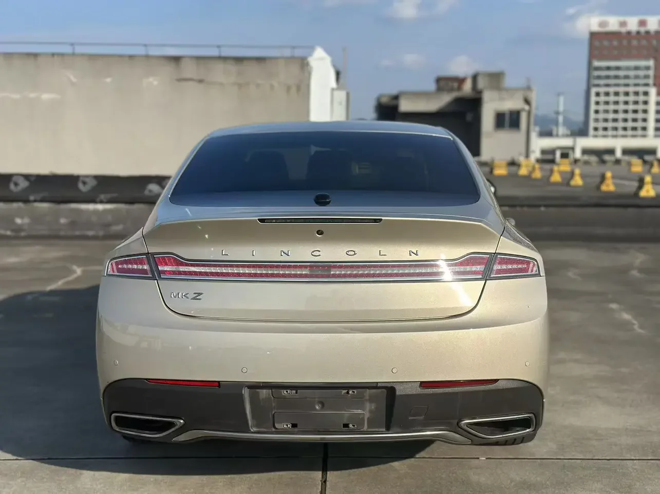 Lincoln MKZ