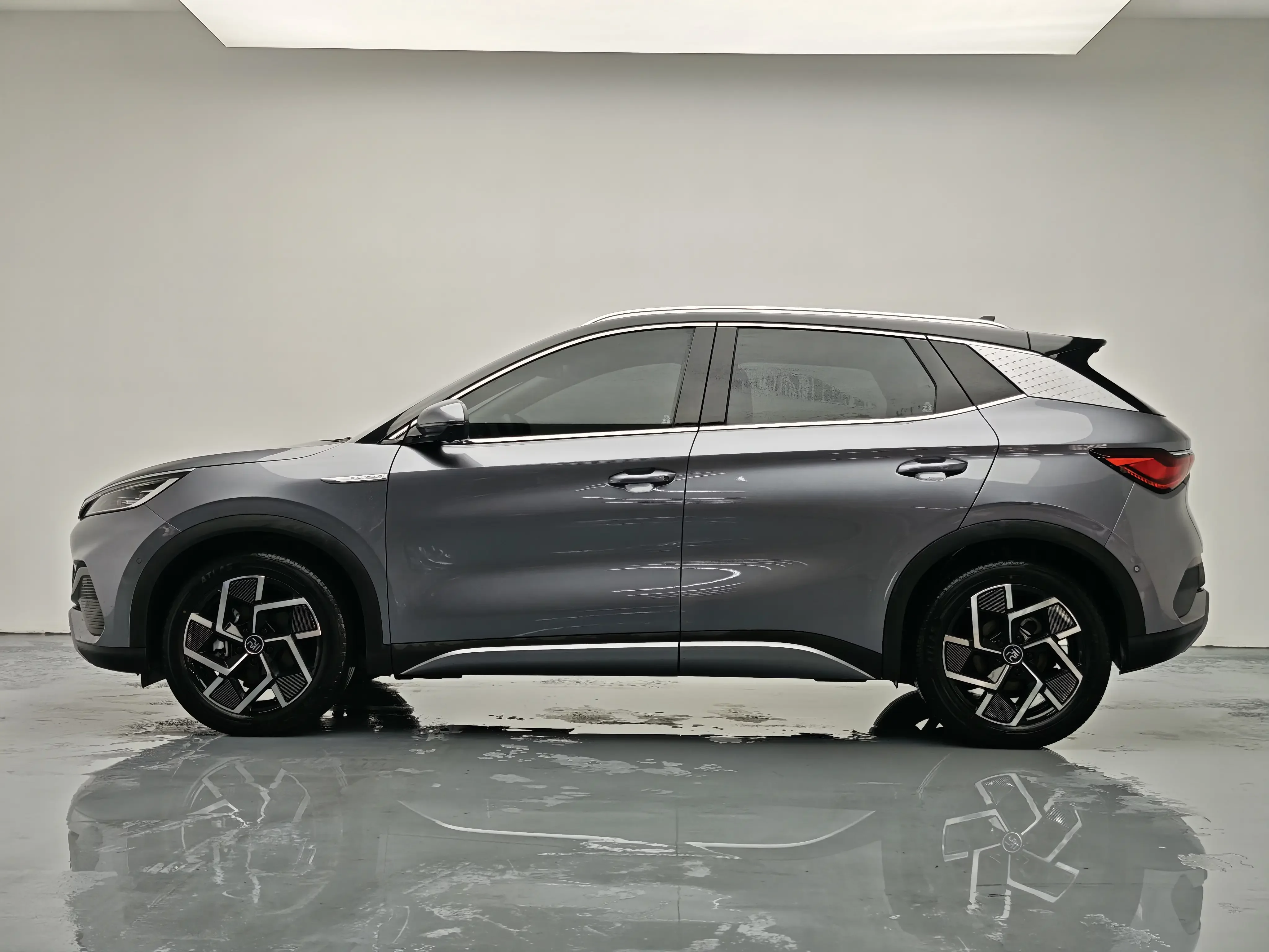 BYD Yuan PLUS