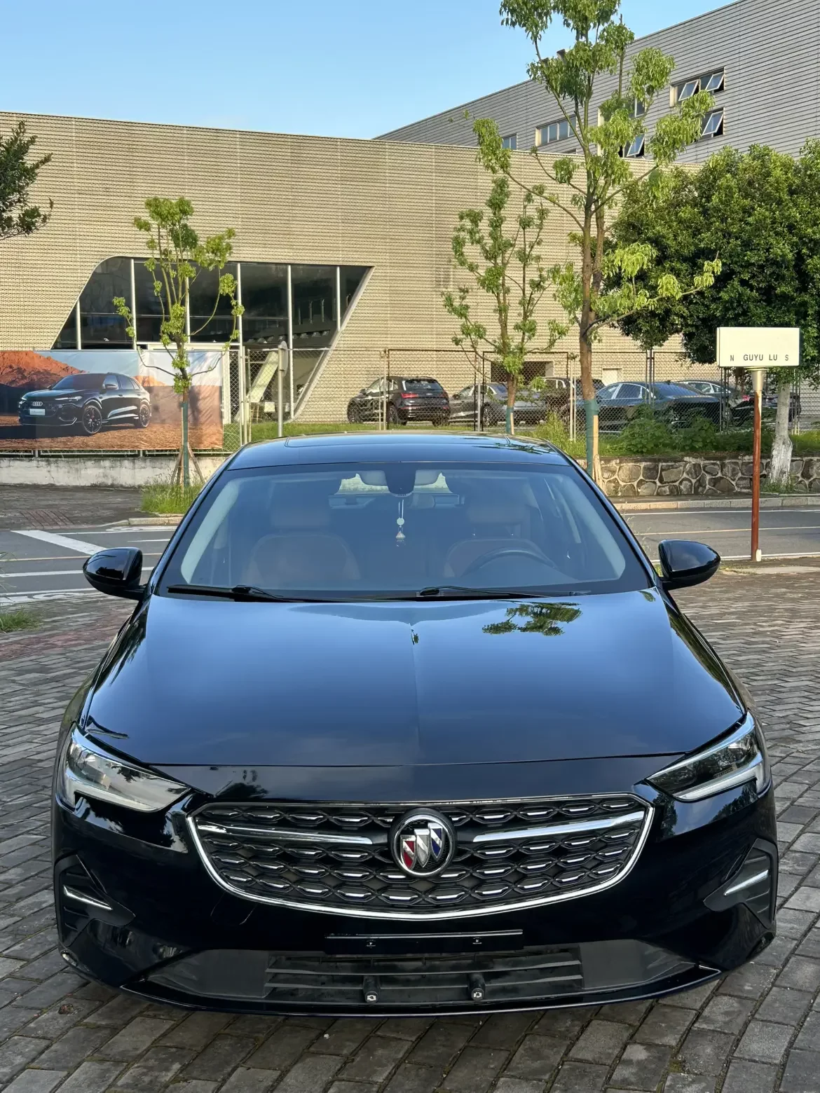 Buick Majesty