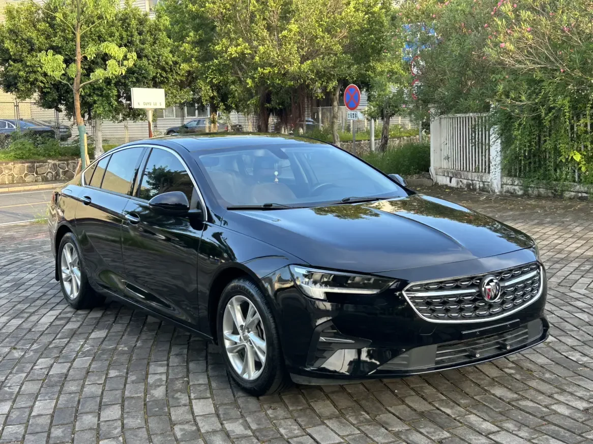 Buick Majesty
