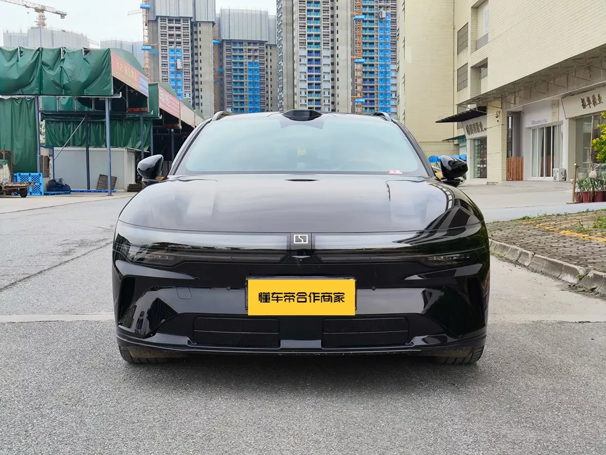 ZEEKR 007GT