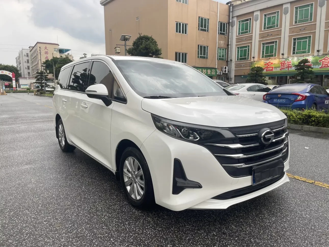 GAC Trumpchi M6