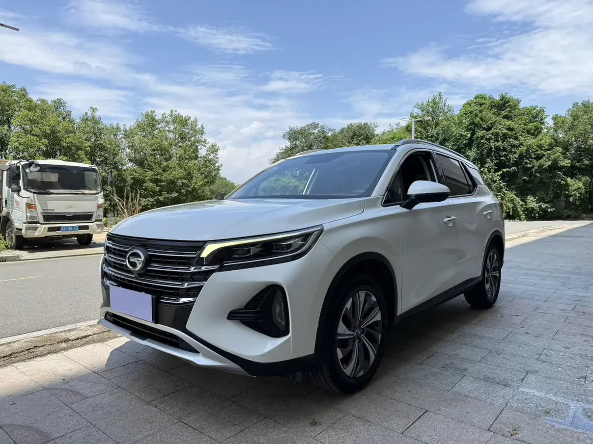 GAC Trumpchi GS4