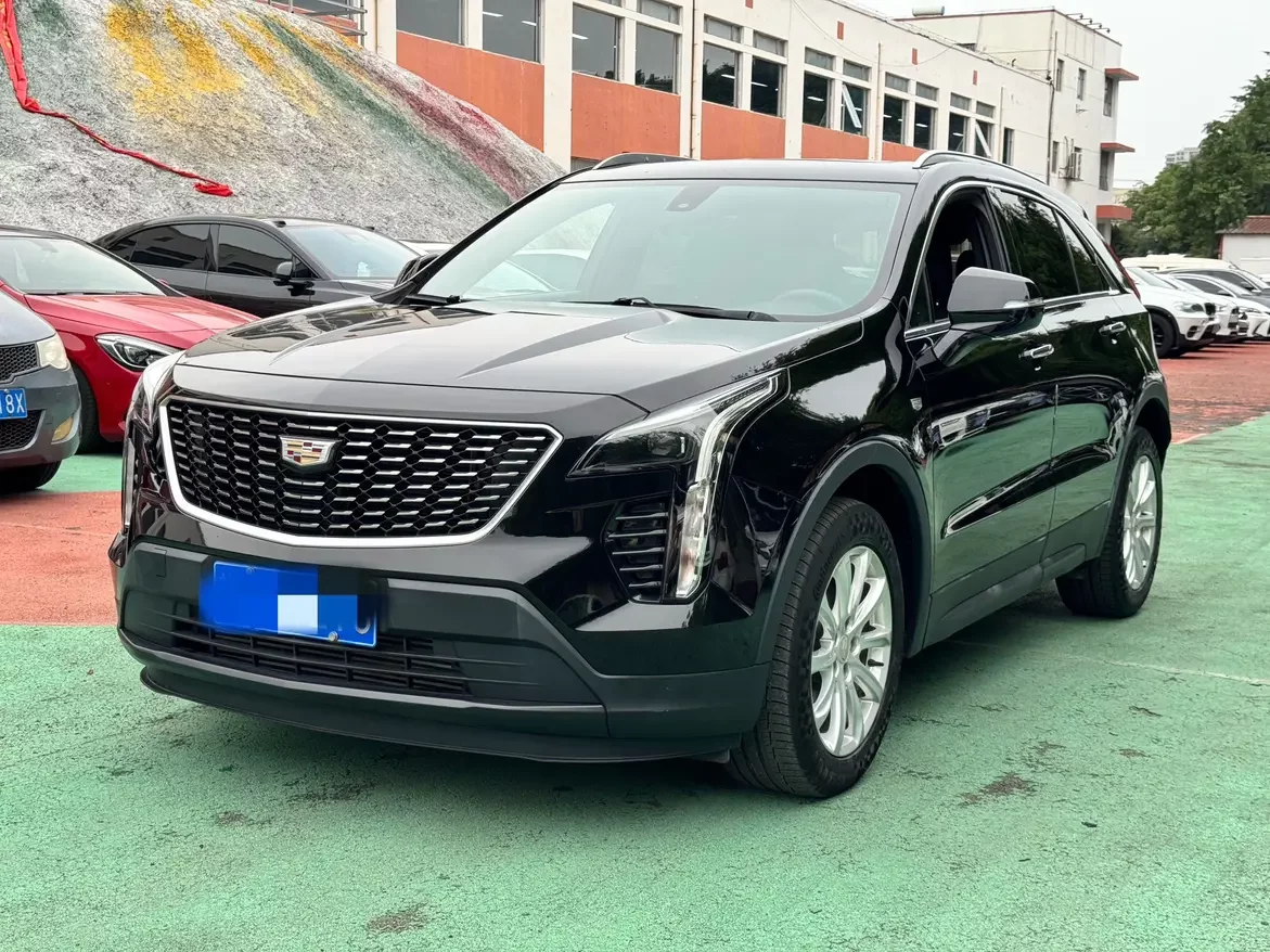 Cadillac XT4