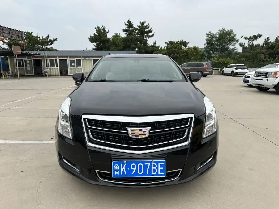 Cadillac XTS
