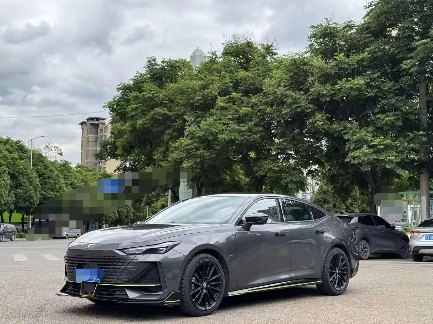 Changan UNI-V