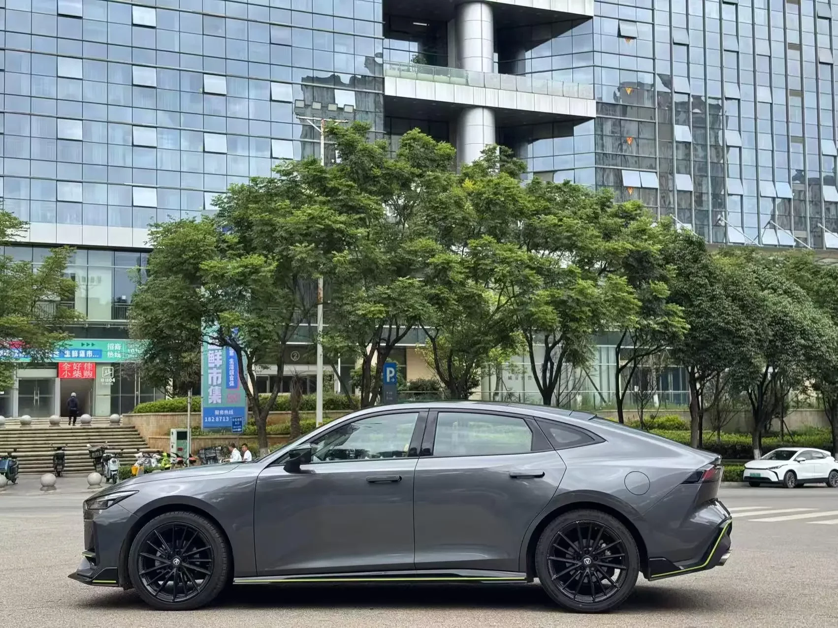 Changan UNI-V
