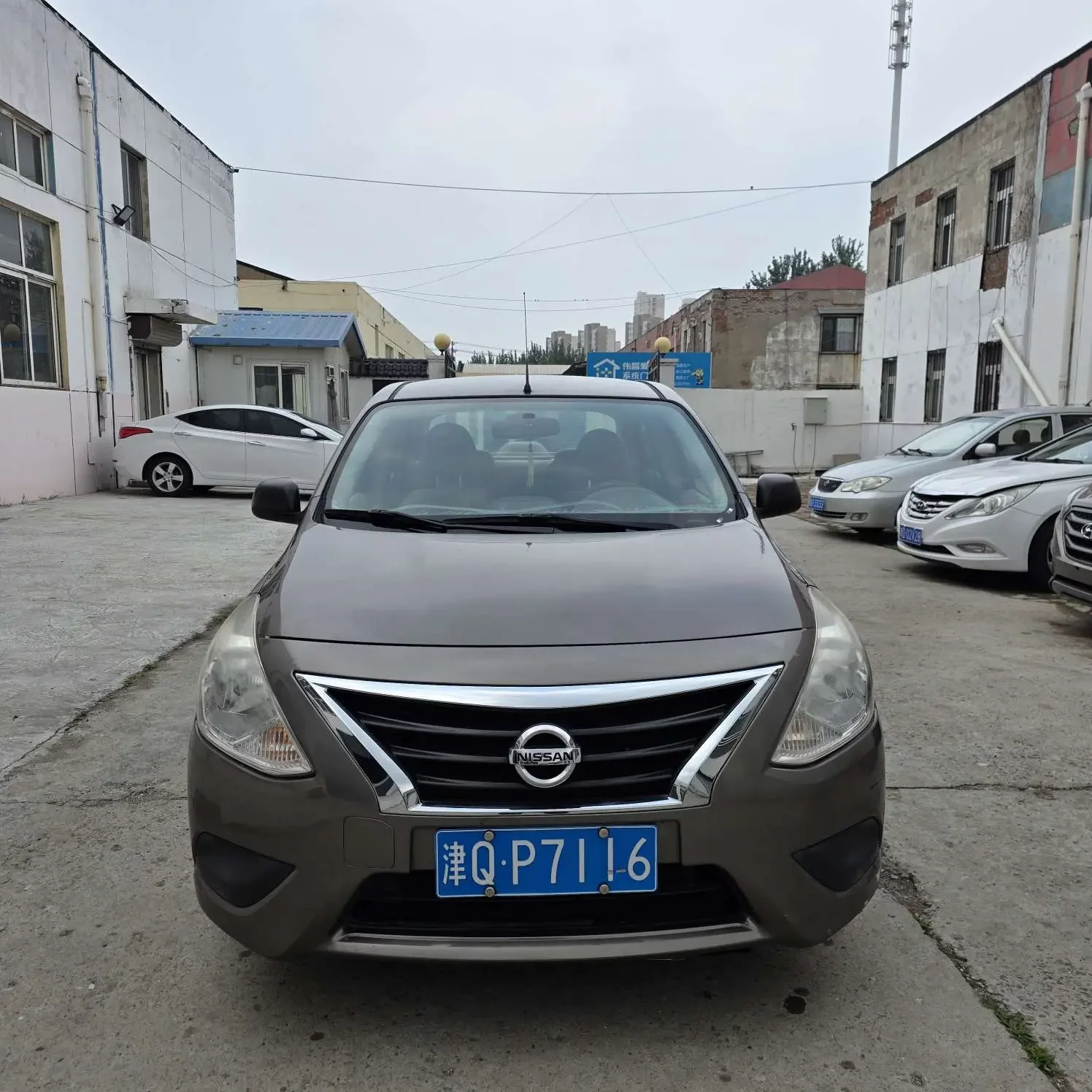 Nissan Sunlight