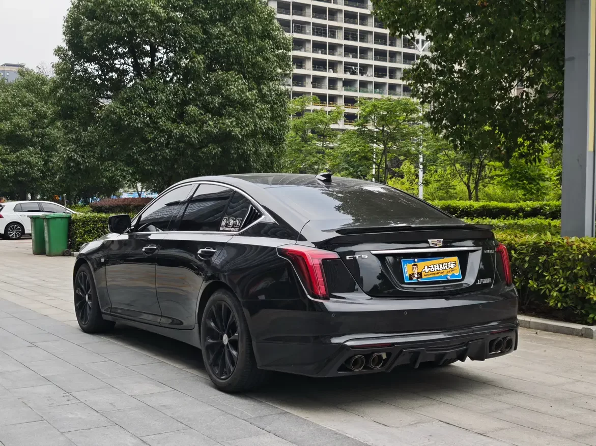 Cadillac CT5