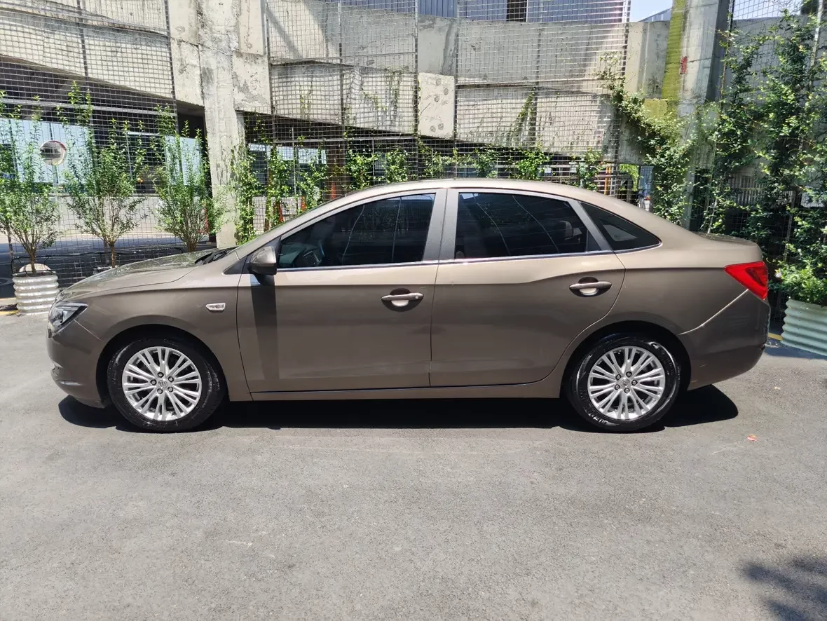 Buick Yinglang