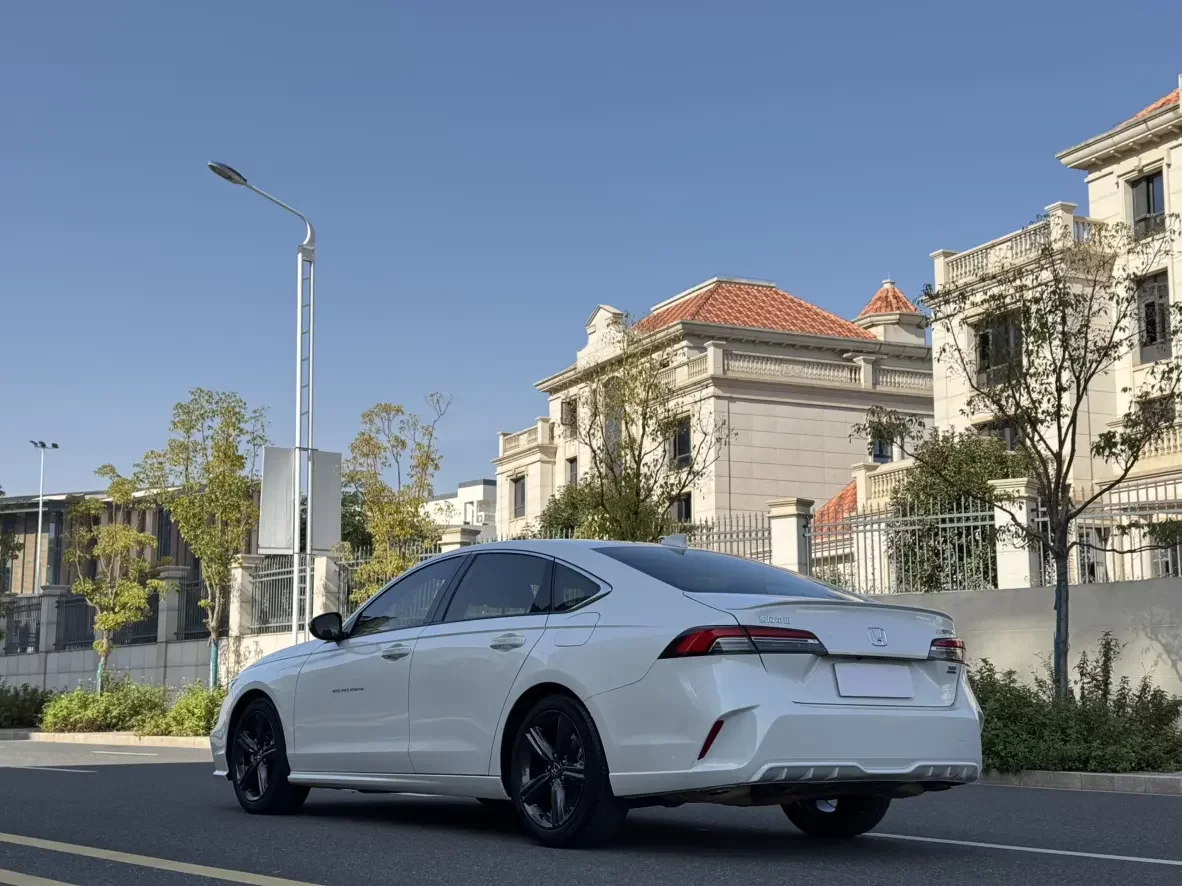 Honda Inspire