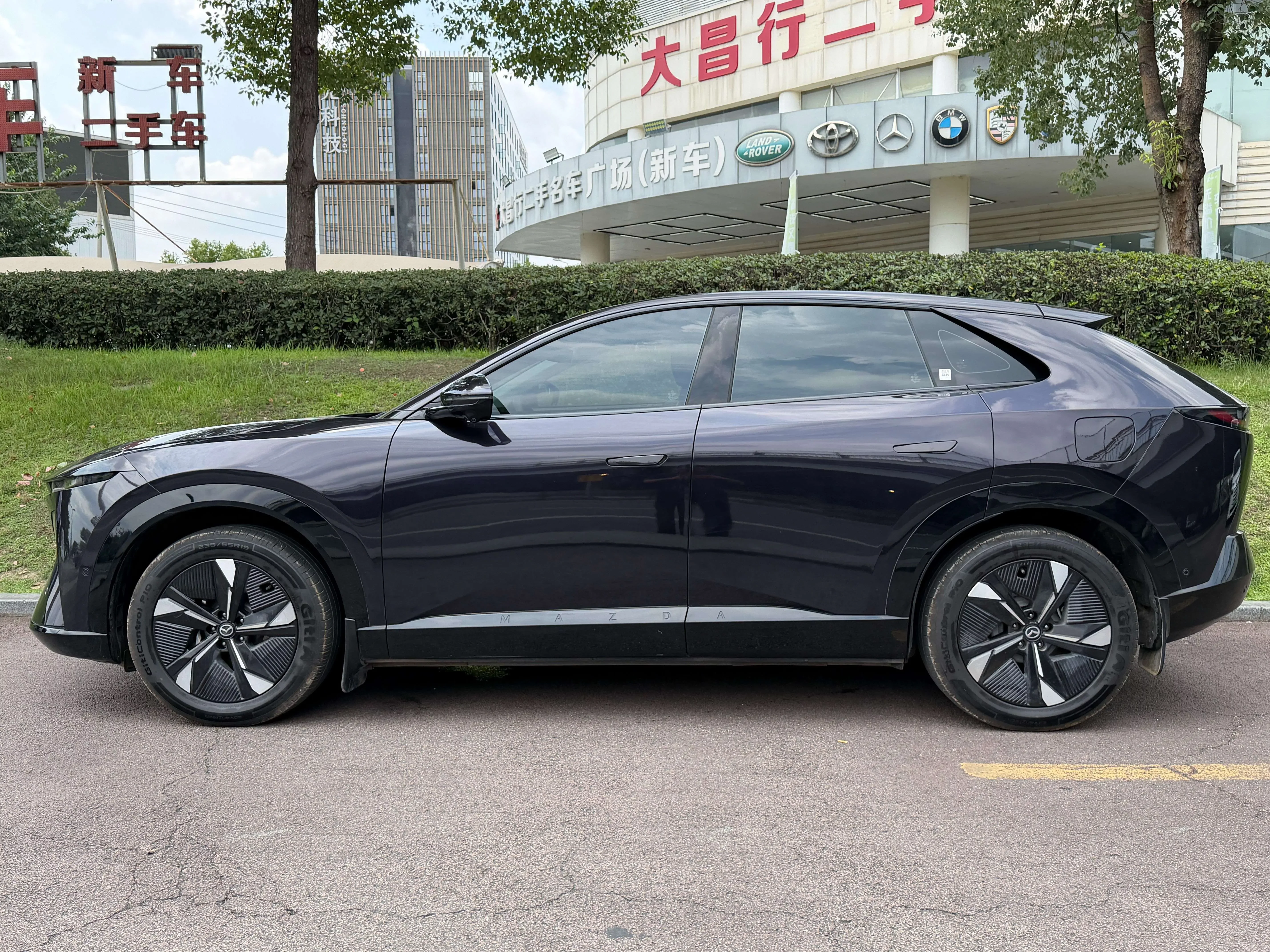 Mazda EZ-60