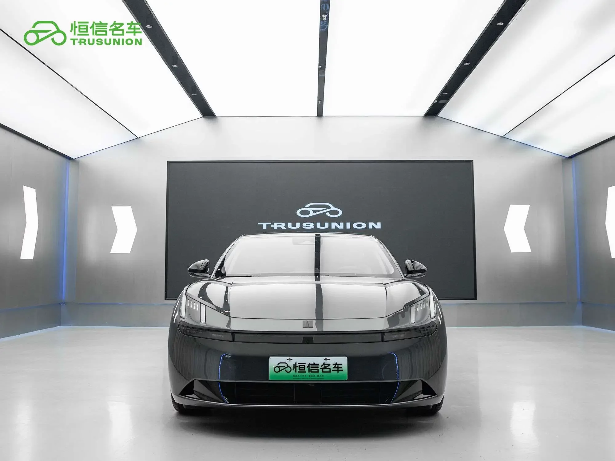 Lynk & Co Z10