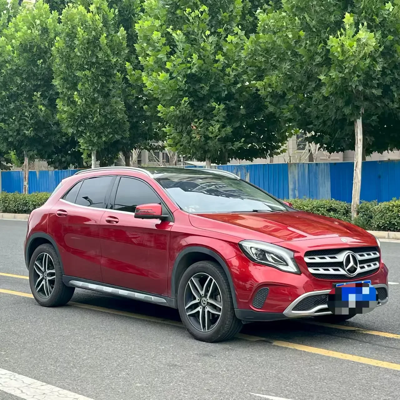 Mercedes-Benz GLA