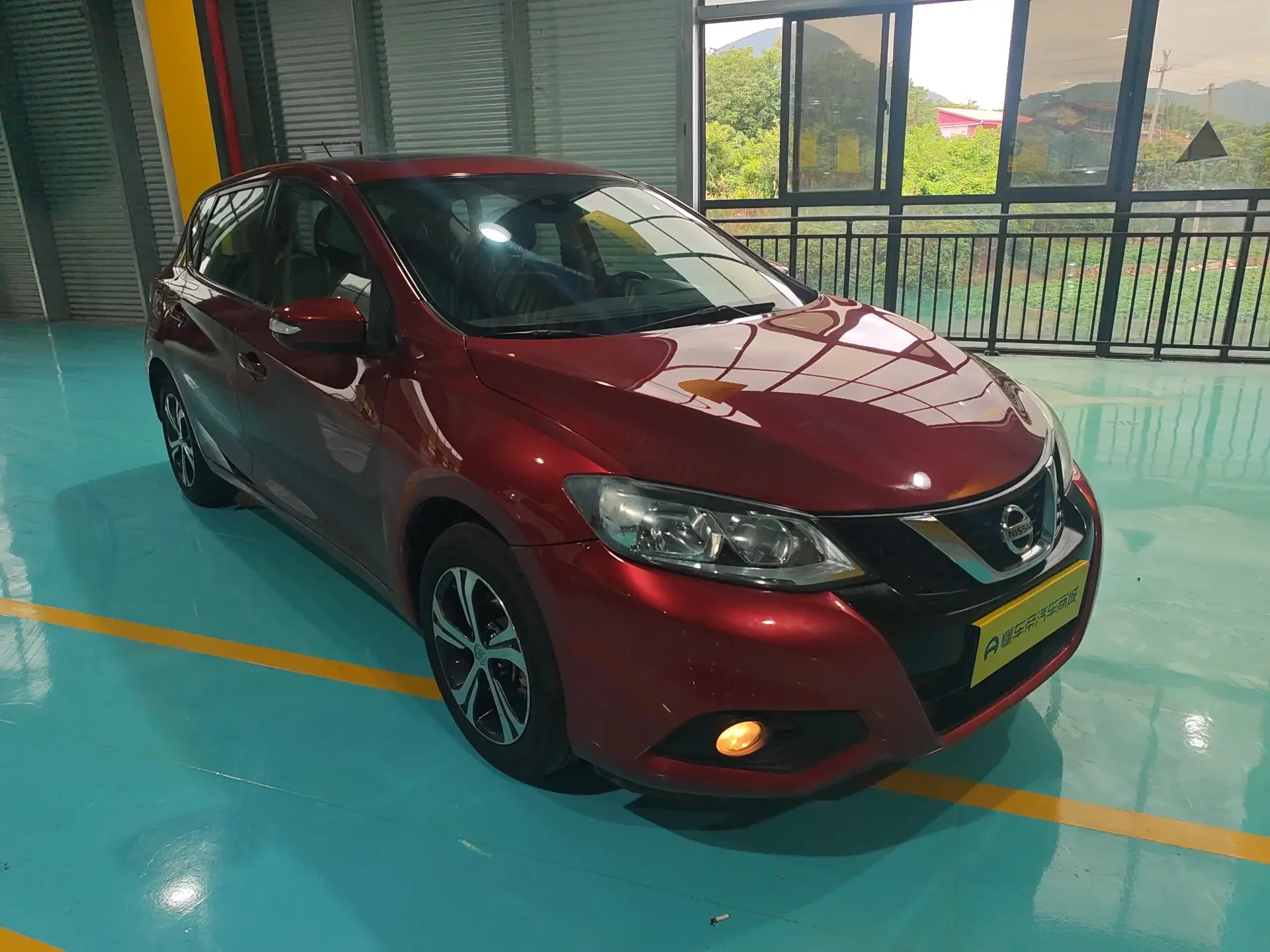 Nissan Tiida