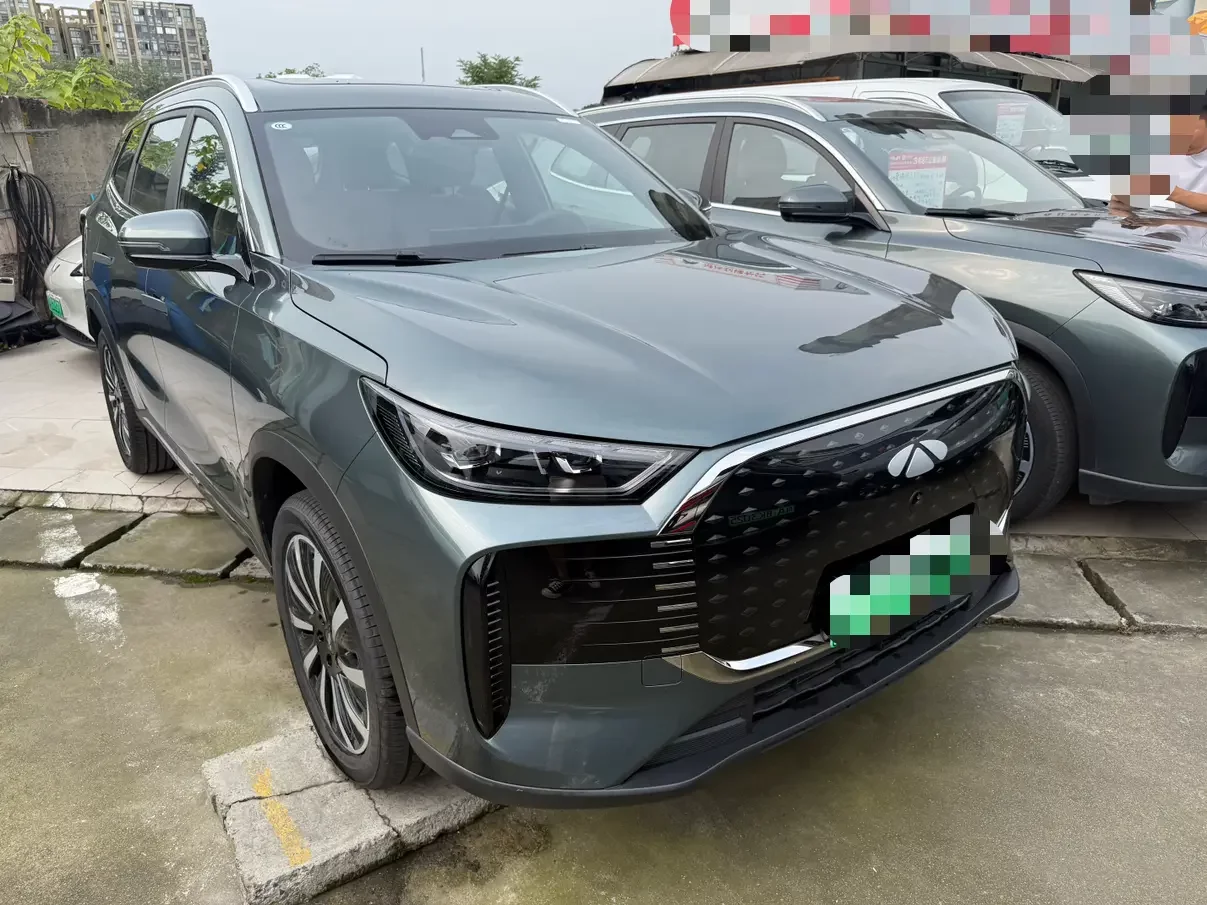 Chery Fengyun T8