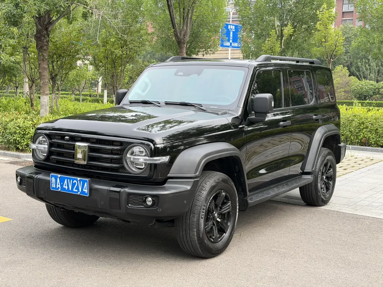 Tank 300