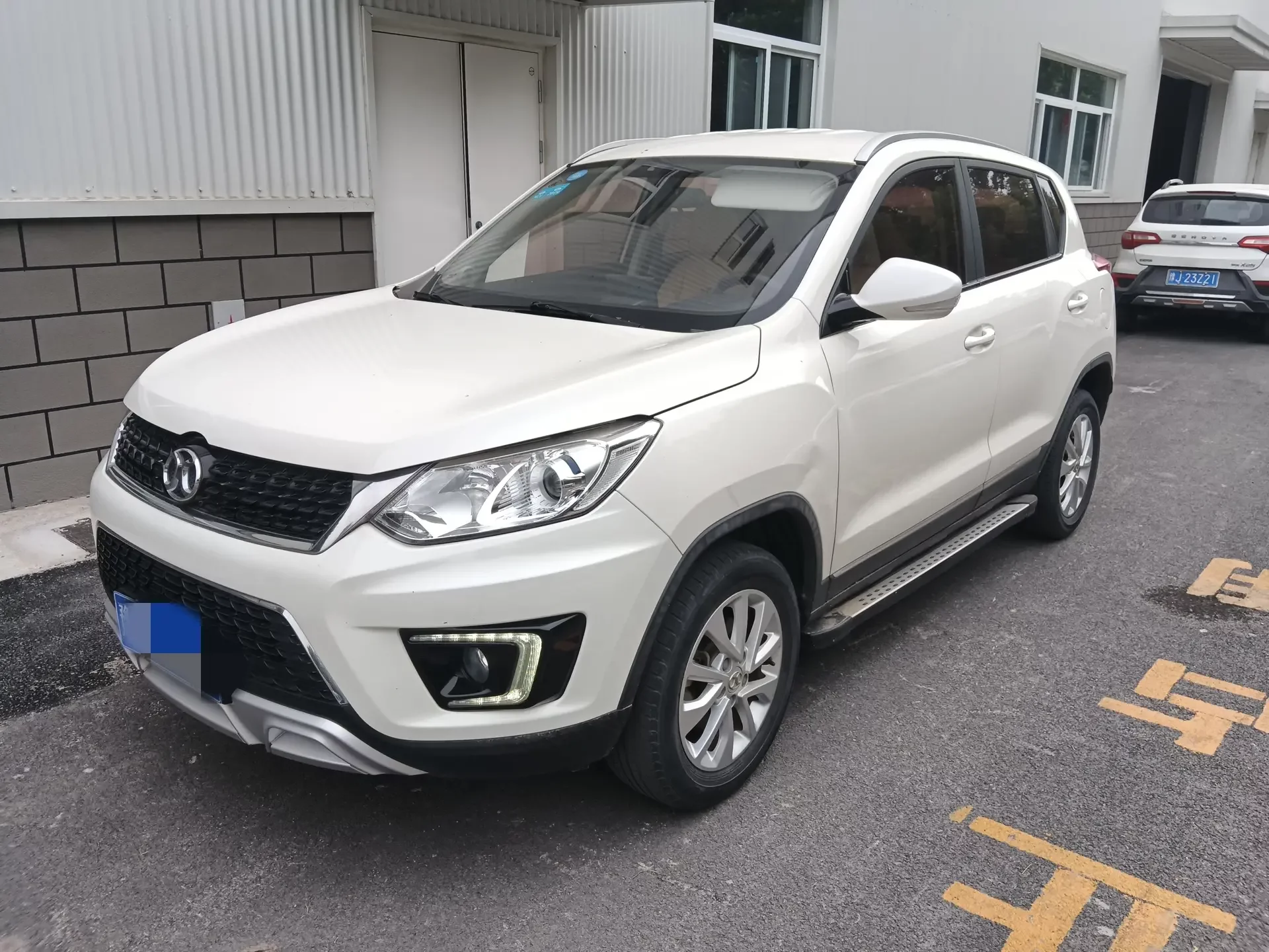BAIC Shenbao X35