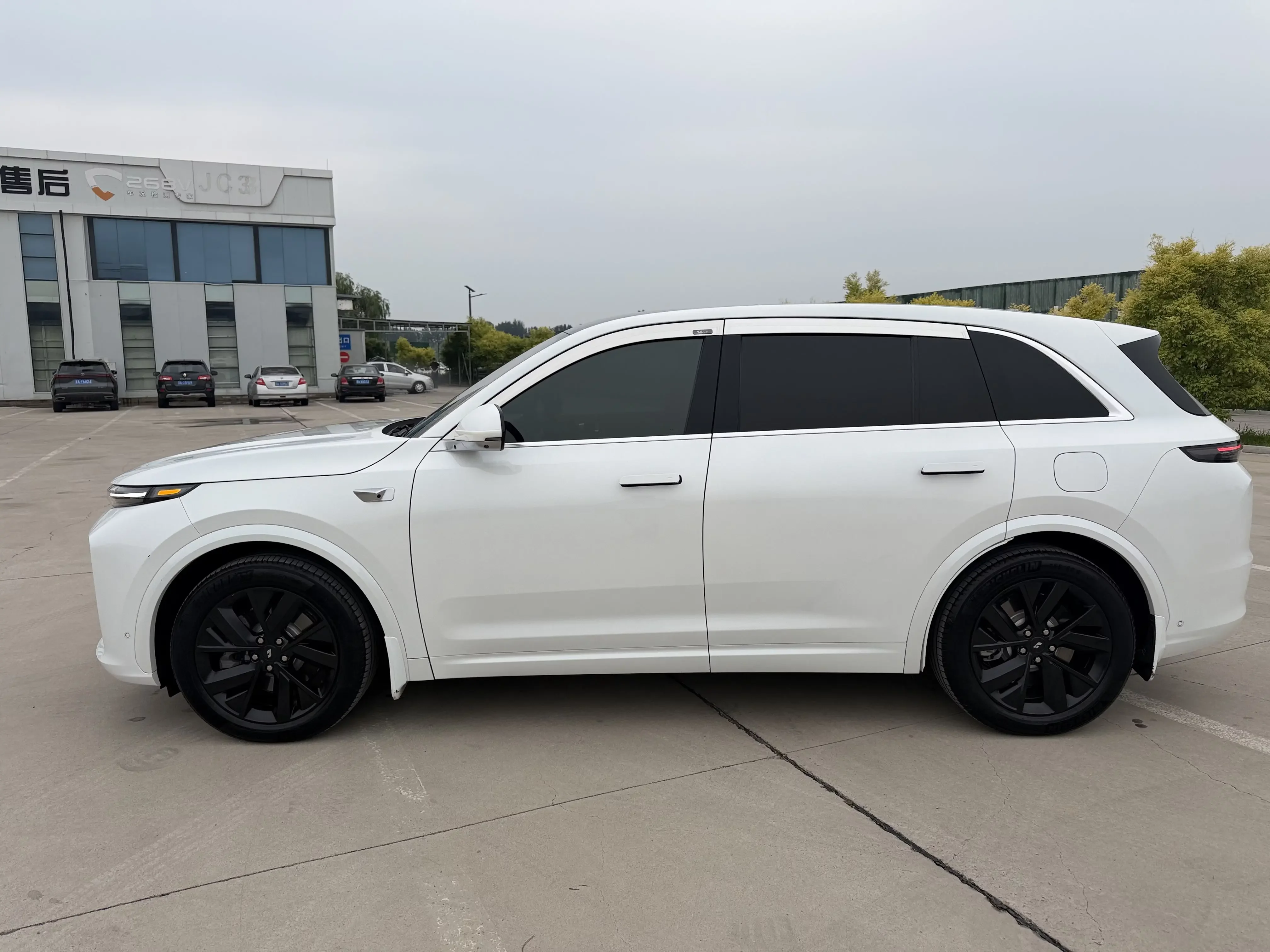 Lixiang L7