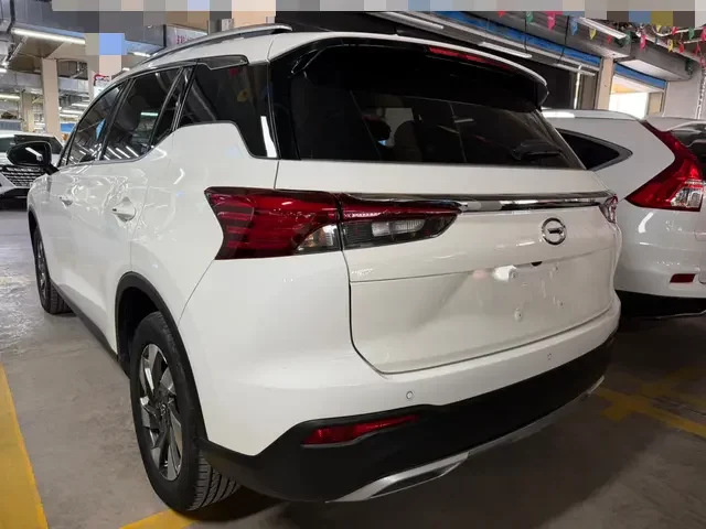 GAC Trumpchi GS4