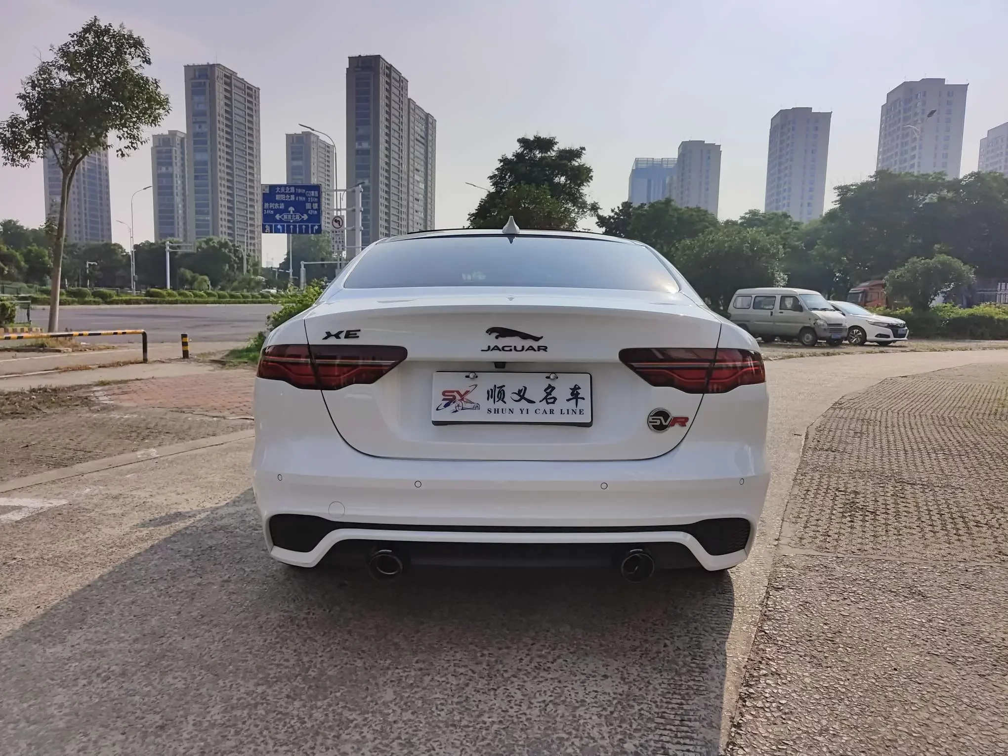 Jaguar XEL
