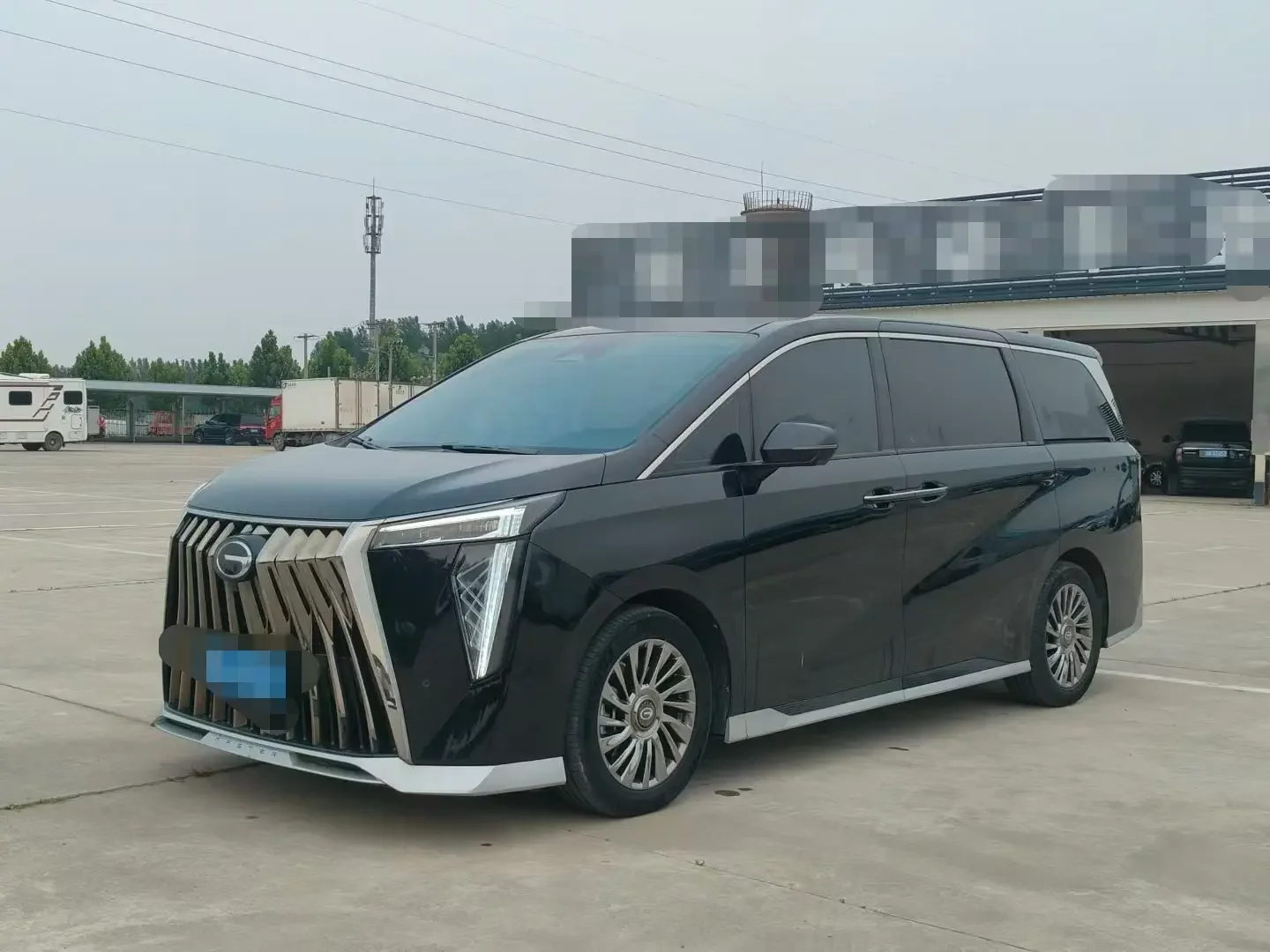 GAC Trumpchi M8