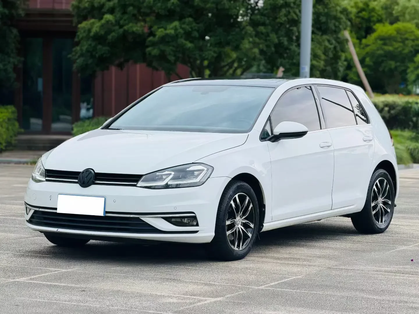 Volkswagen golf