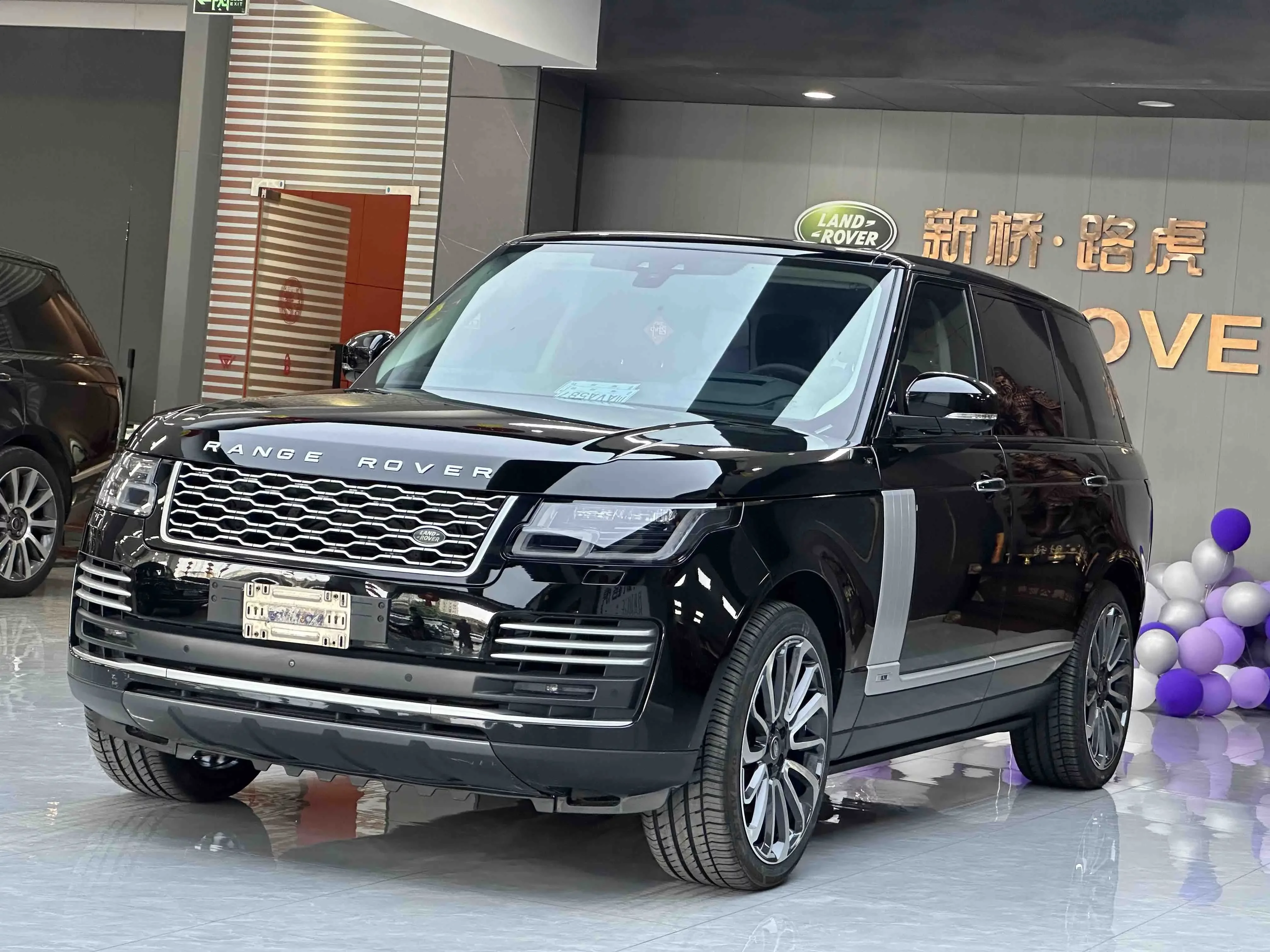 Land Rover range rover
