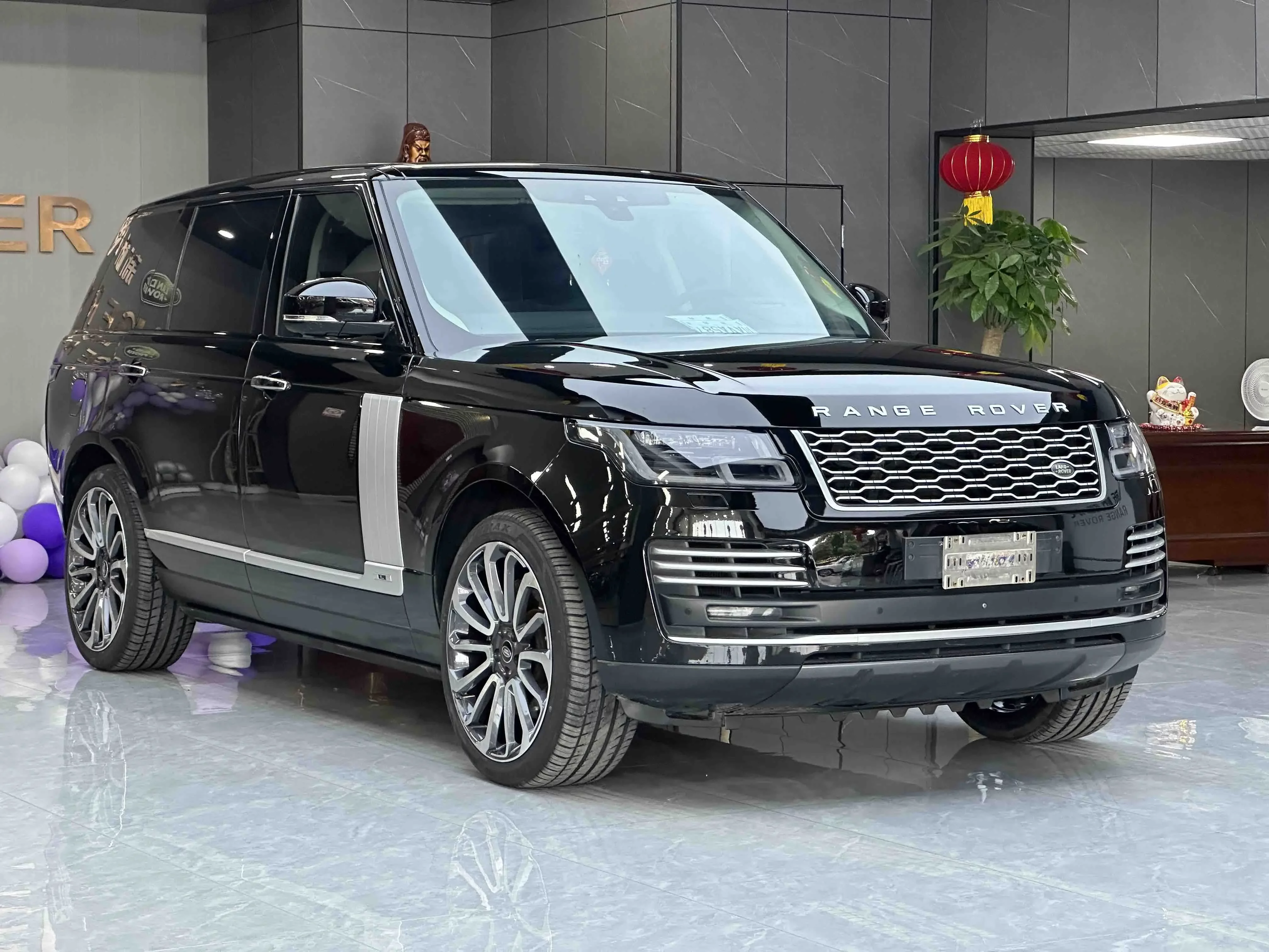 Land Rover range rover