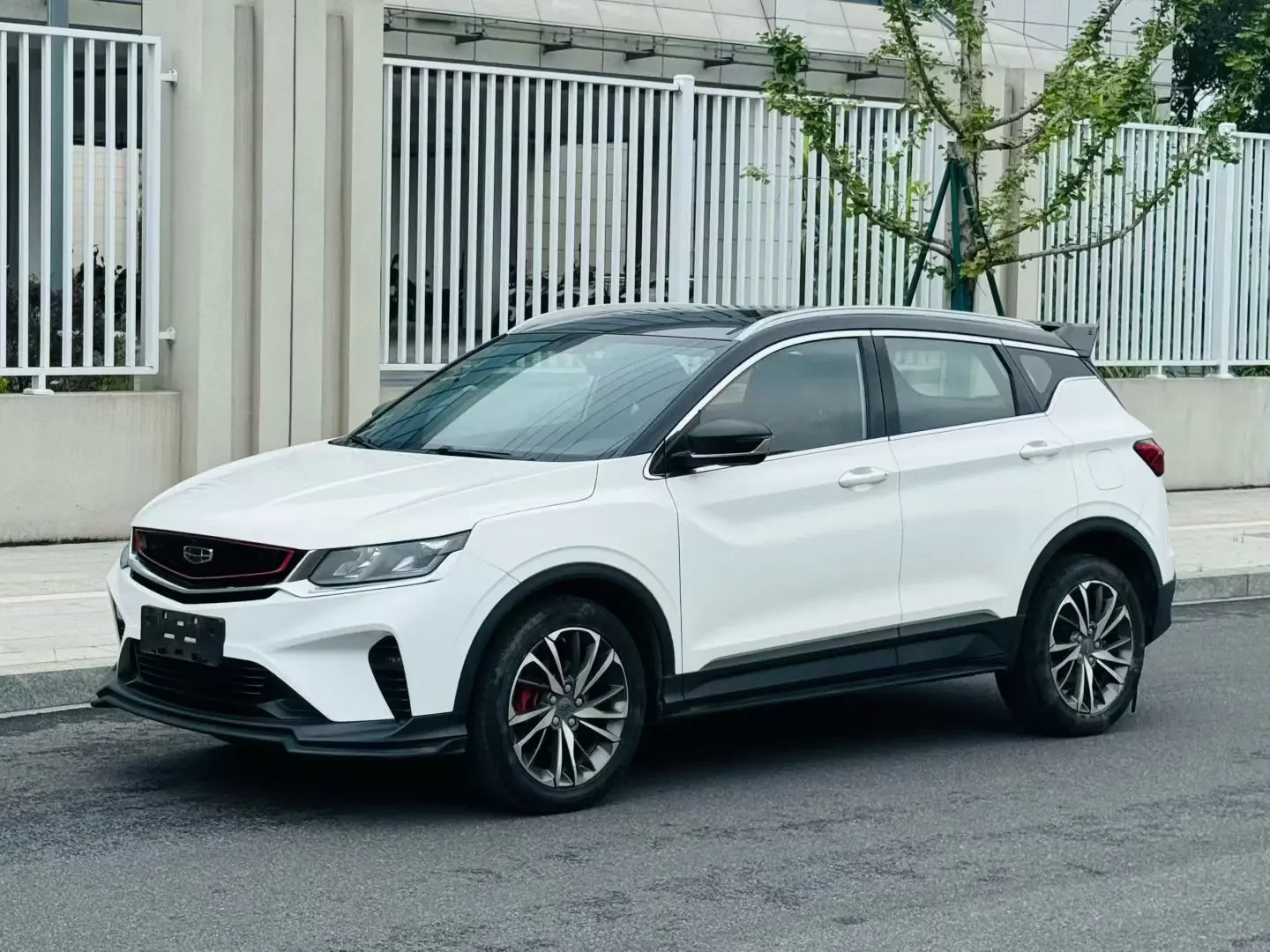 Geely Coolray SX11