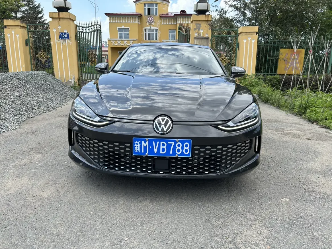 Volkswagen Lamando