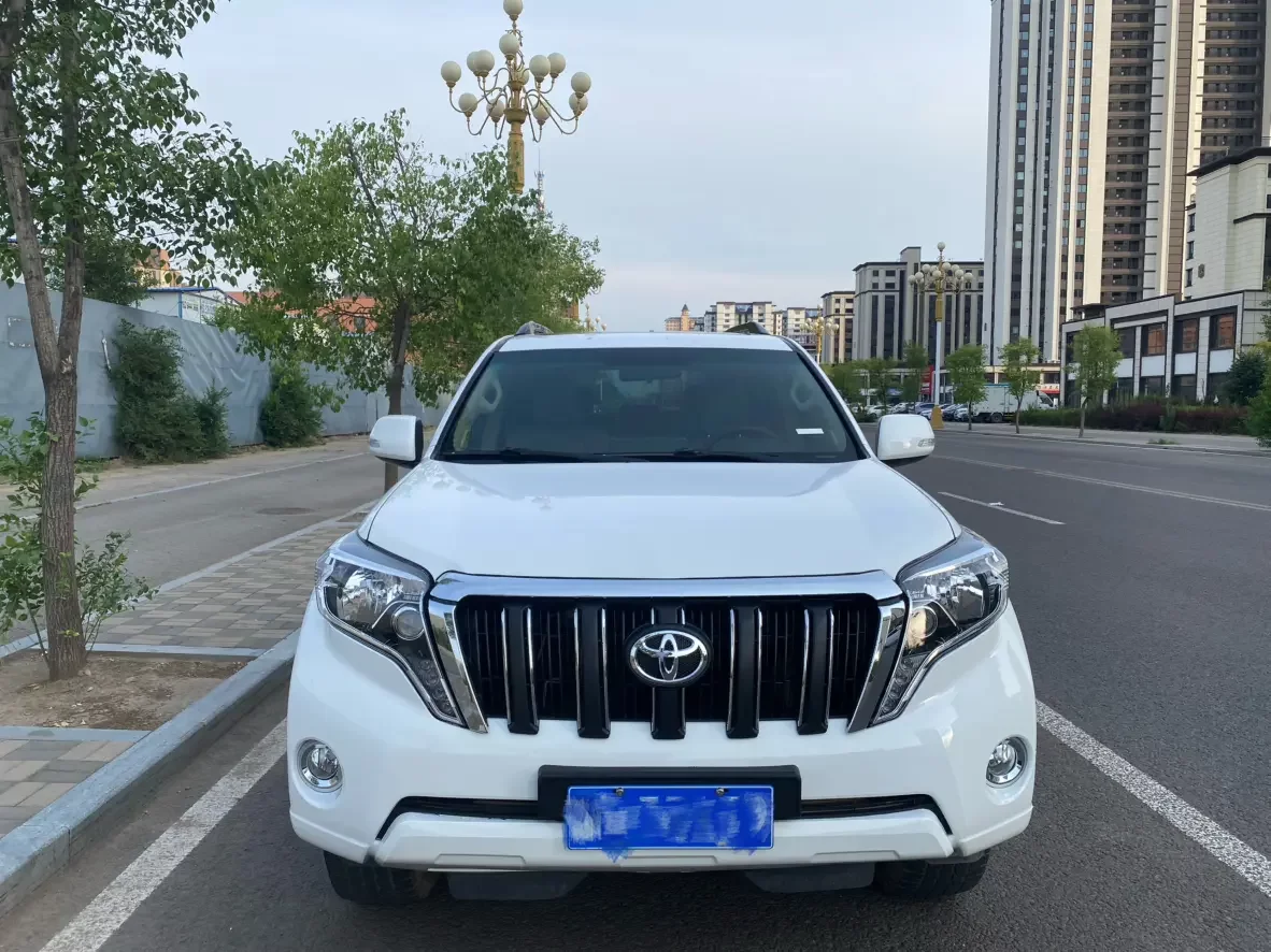 Toyota prado