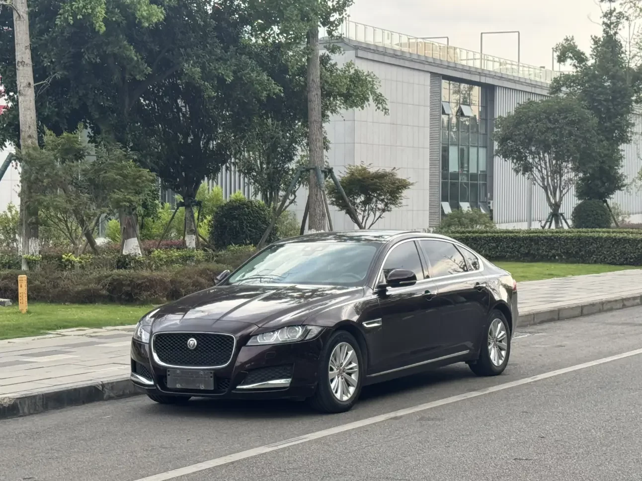 Jaguar XFL