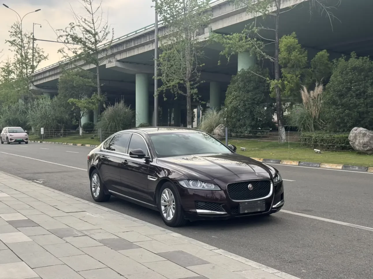 Jaguar XFL