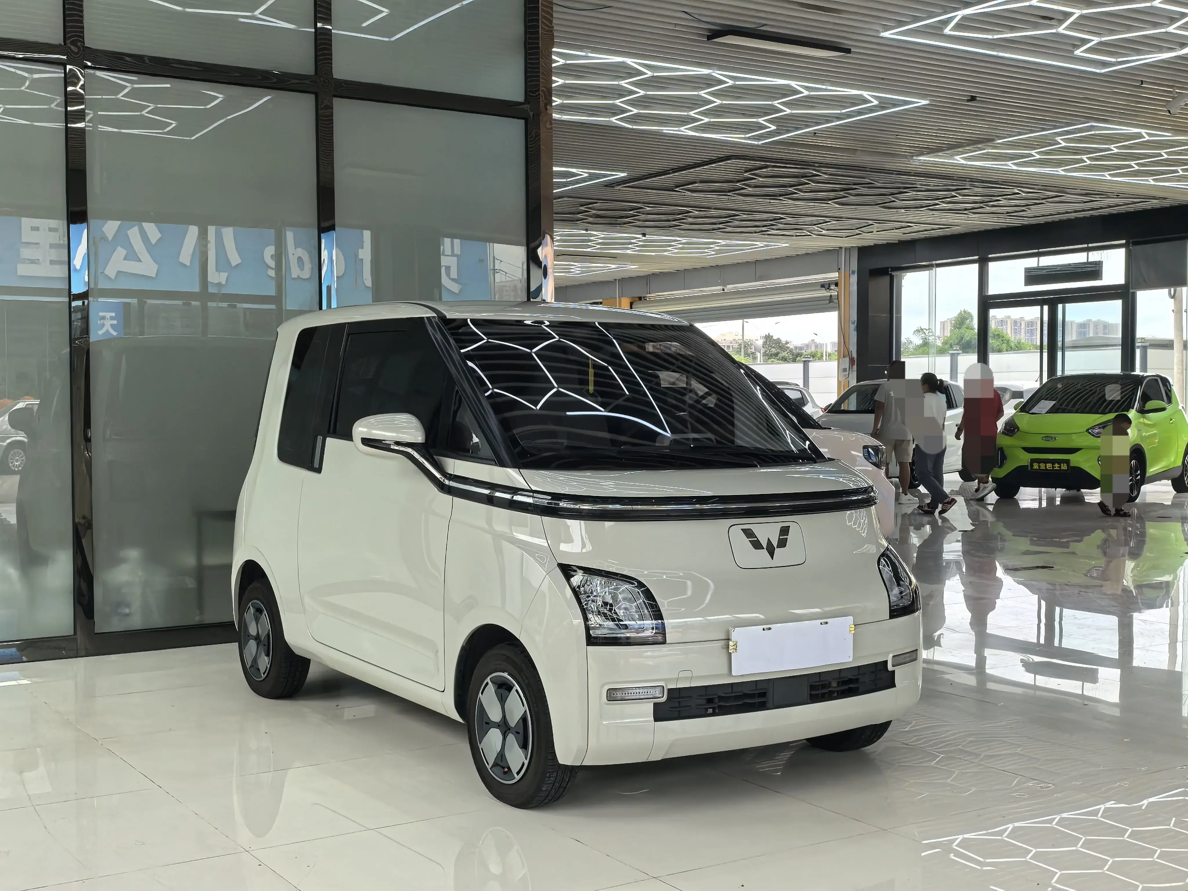 Wuling Air ev clear sky