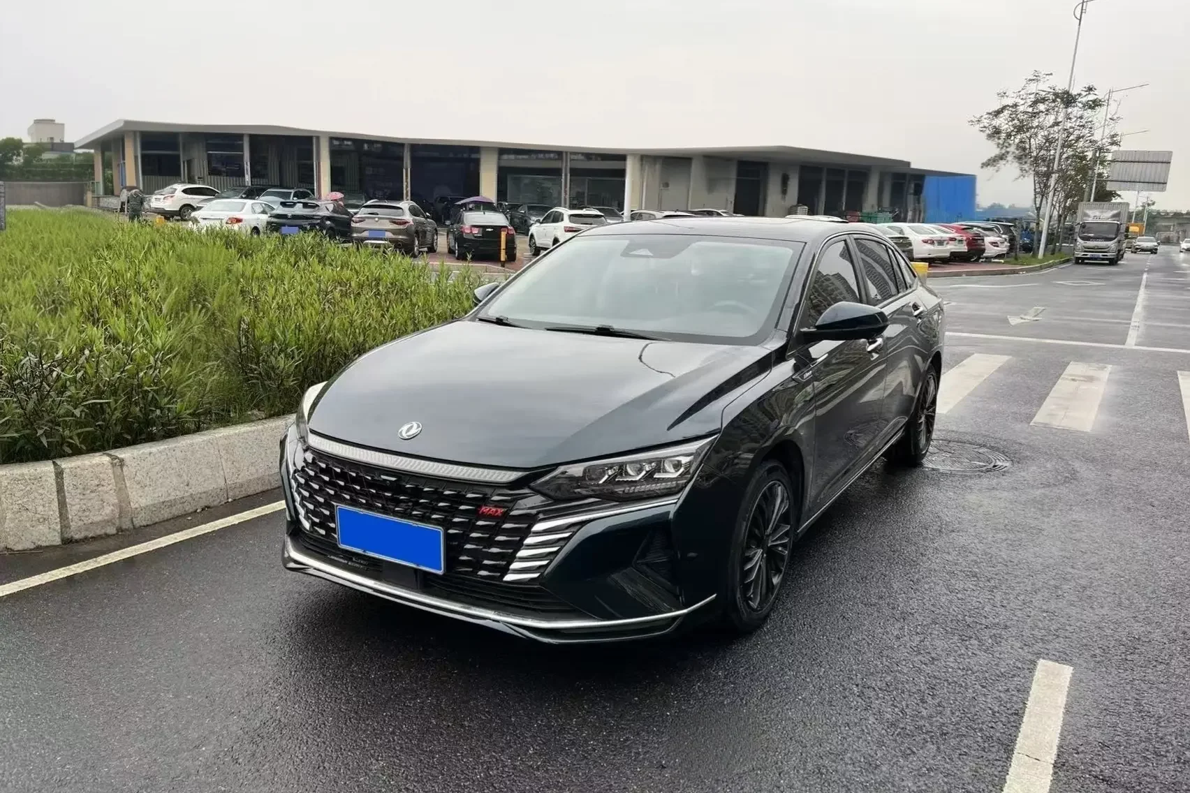 Dongfeng Yixuan MAX