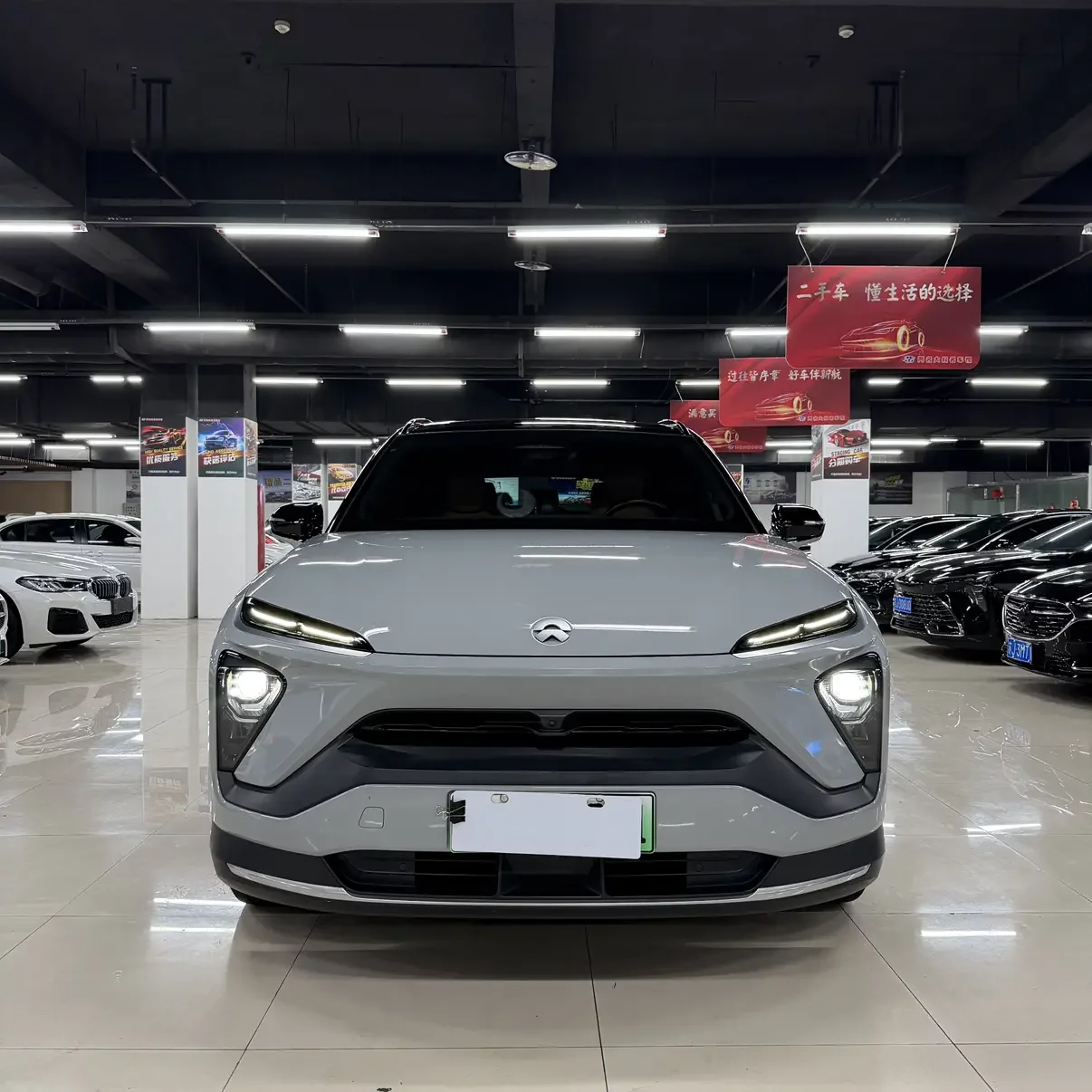 NIO ES6