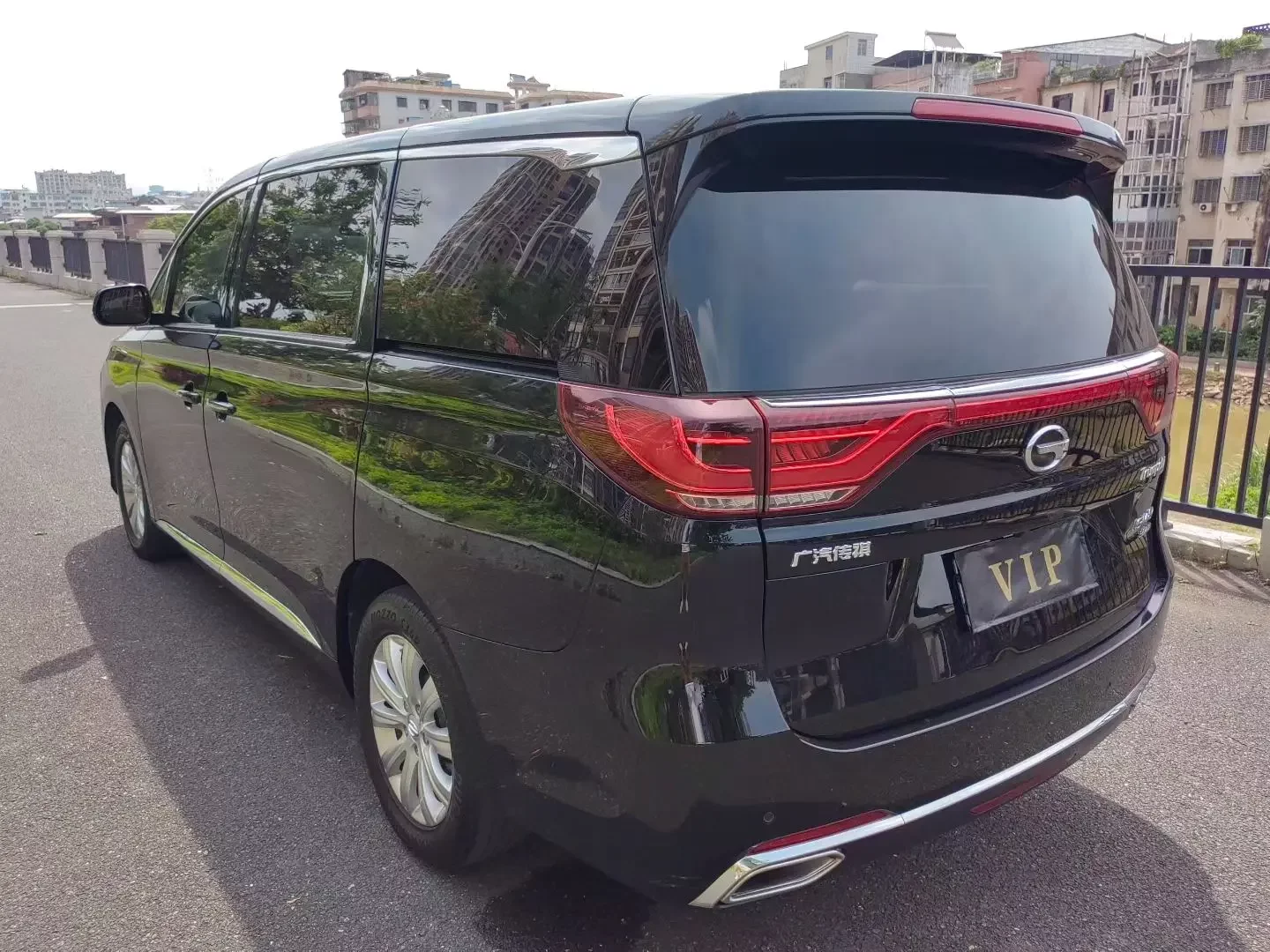 GAC Trumpchi M8