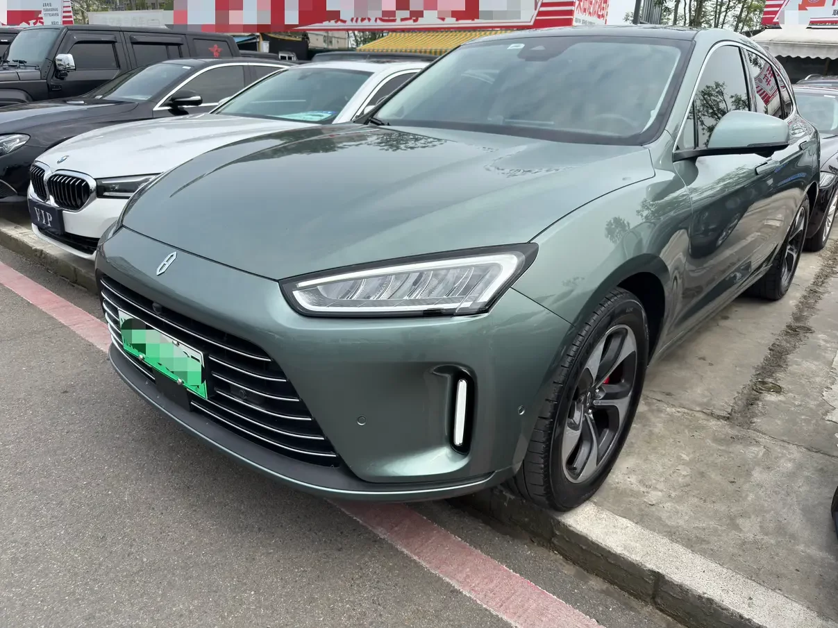 AITO M5