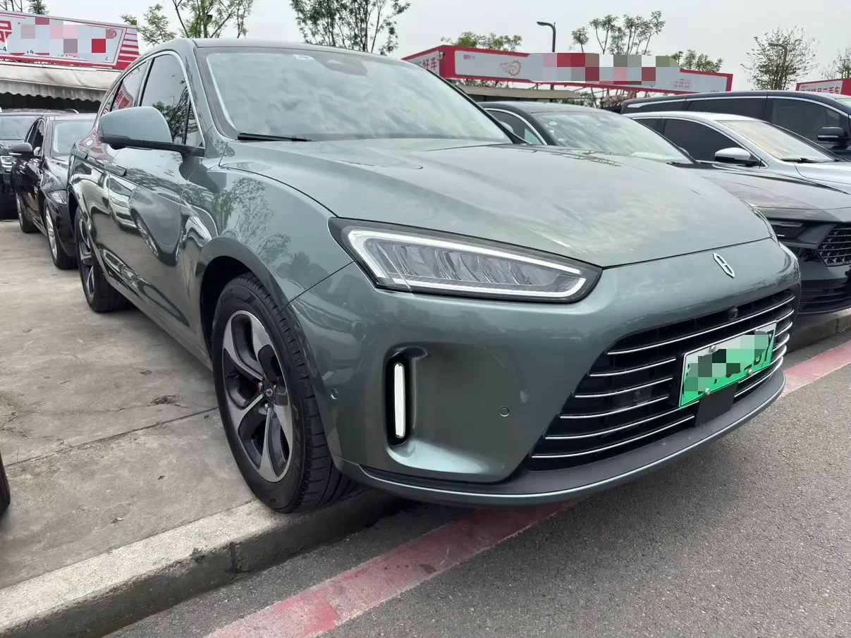 AITO M5