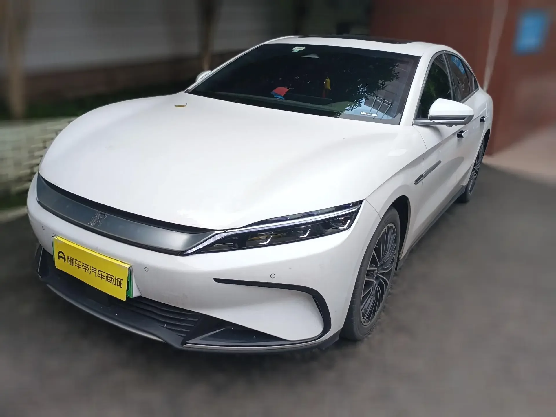 BYD Han EV
