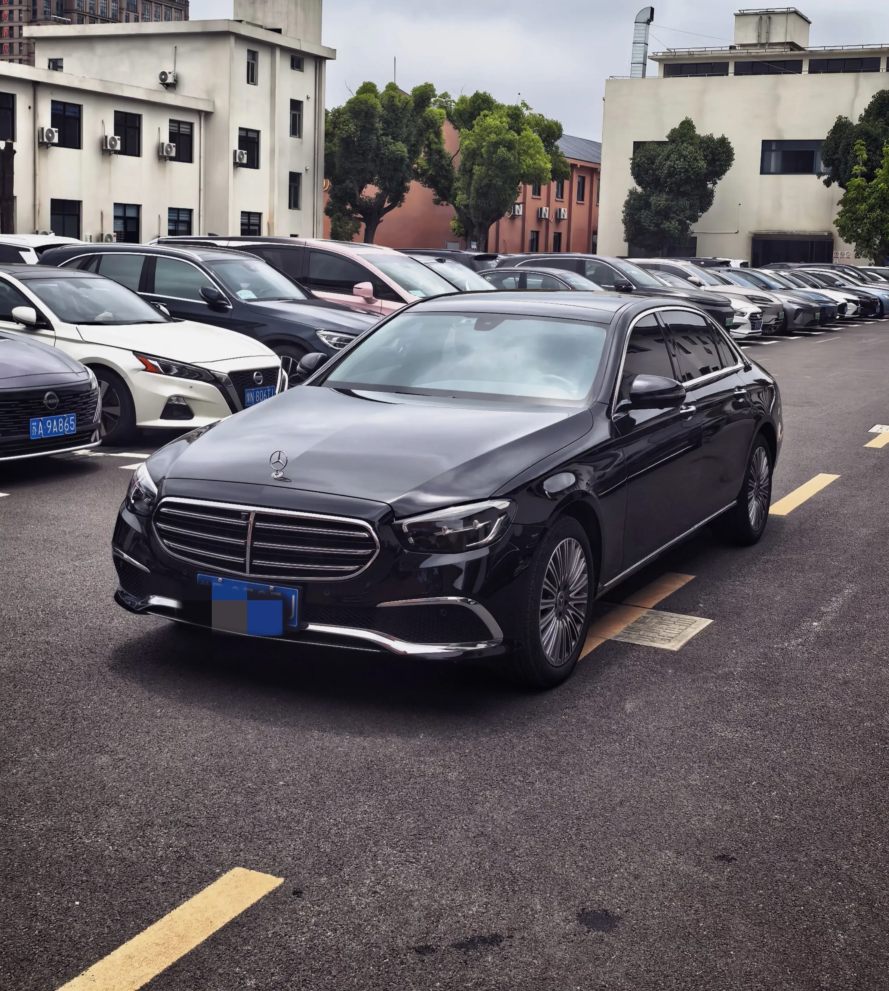 Mercedes-Benz E-Class