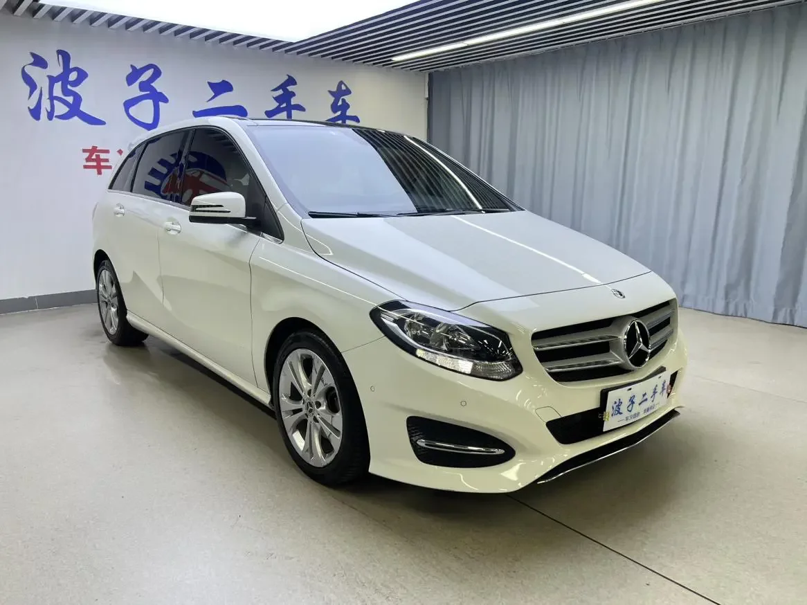 Mercedes-Benz B Class